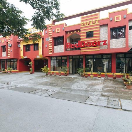 Reddoorz @ Golden Victory Hotel Mabalacat Pampanga المظهر الخارجي الصورة