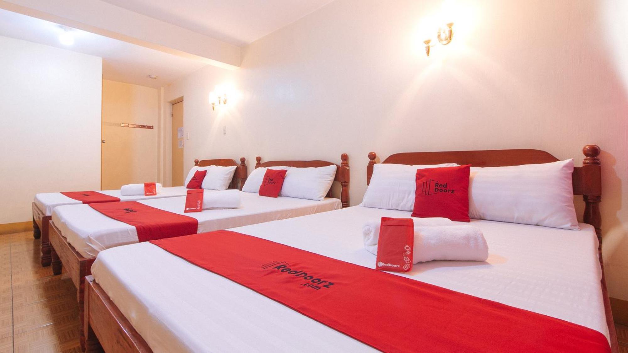 Reddoorz @ Golden Victory Hotel Mabalacat Pampanga المظهر الخارجي الصورة