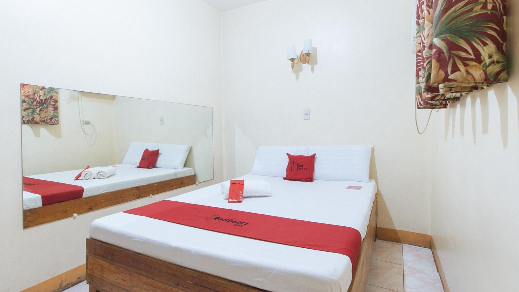 Reddoorz @ Golden Victory Hotel Mabalacat Pampanga المظهر الخارجي الصورة