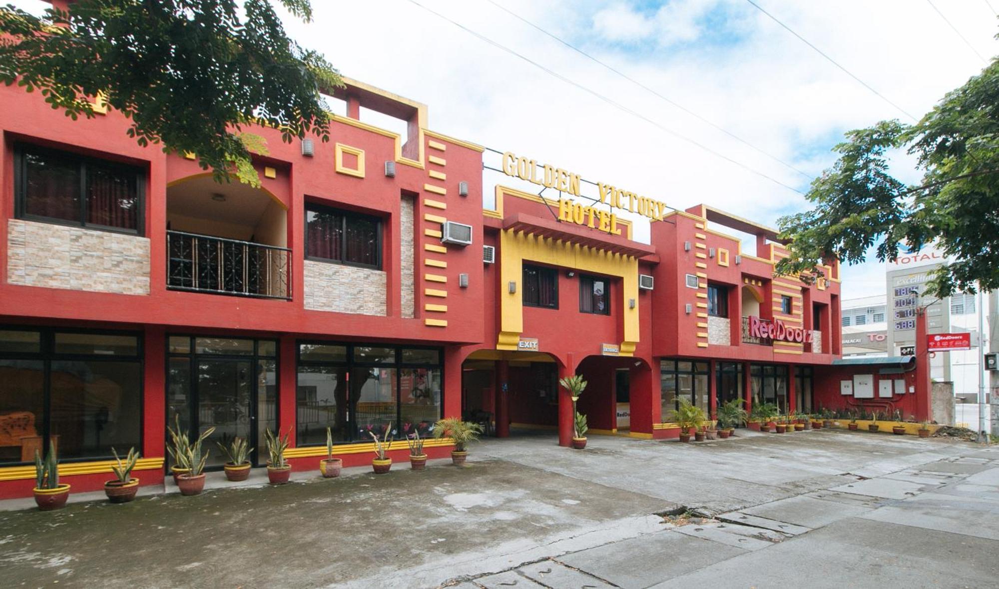 Reddoorz @ Golden Victory Hotel Mabalacat Pampanga المظهر الخارجي الصورة